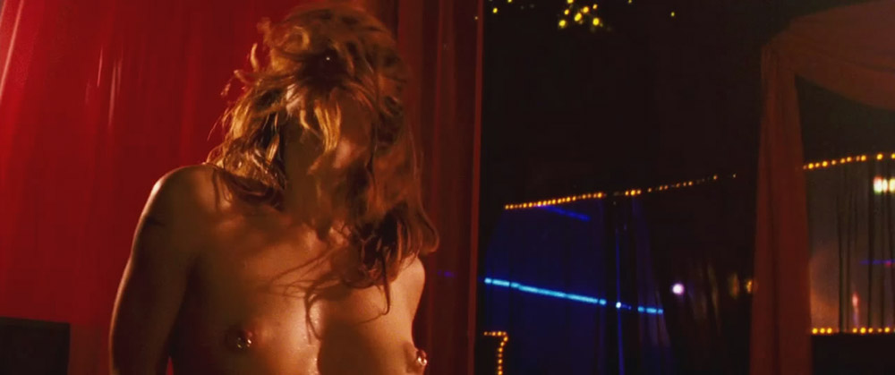 Marisa Tomei nude boobs
