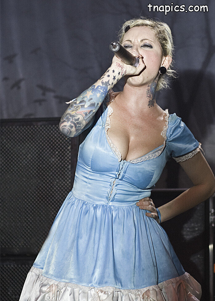 Maria Brink Nude 10