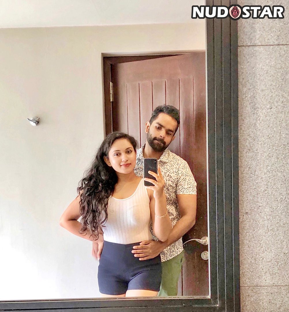 Nimesha Jayarathne Leaked Photo 26