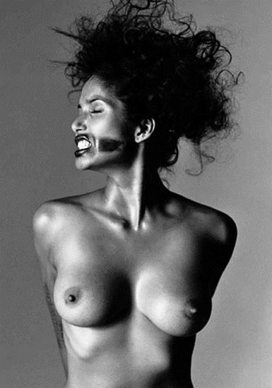 Padma Lakshmi nude and porn