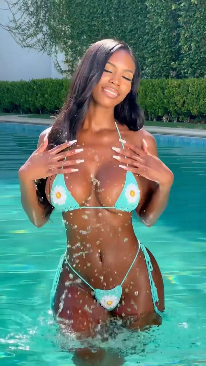 Lexi Hart Pool Bikini Modeling Video Leaked – Influencers Gonewild