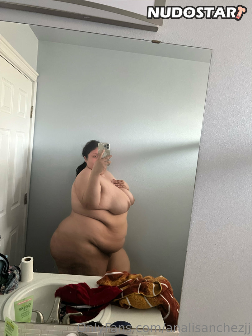 Analisanchezjj Leaked Photo 34