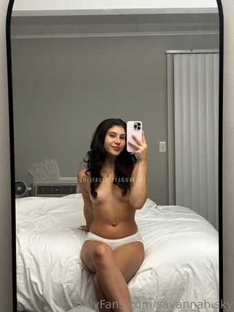 Rhiana-tokarz Nude Leaks OnlyFans Photo 29