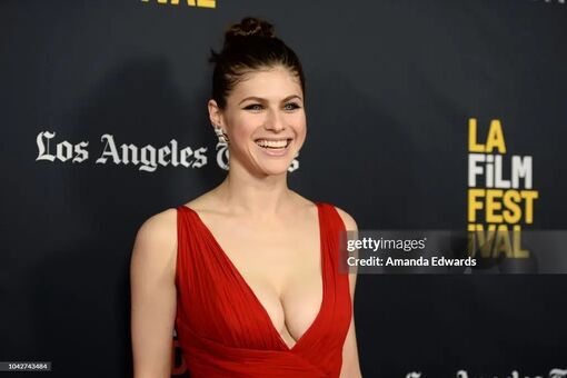 Alexandra-daddario Nude Leaks OnlyFans Photo 165