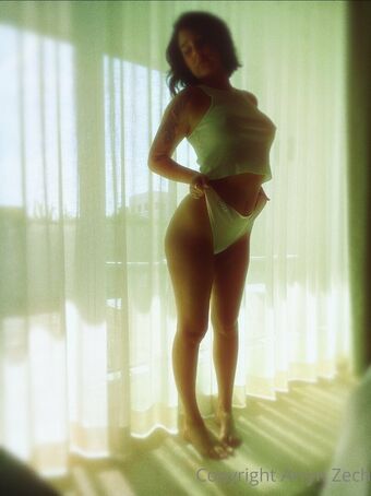 Arryn Zech Nude Leaks OnlyFans Photo 125