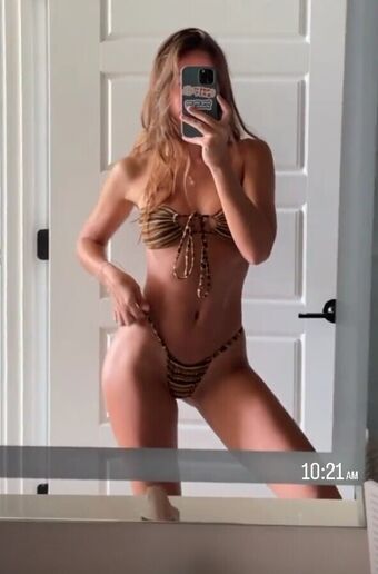 Brit Manuela Nude Leaks OnlyFans Photo 97