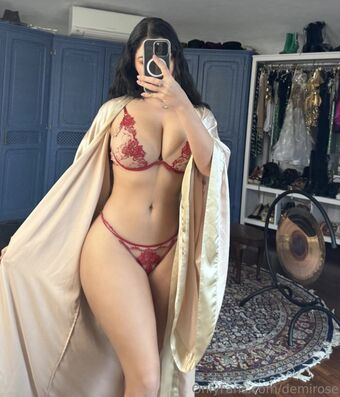 Demi Rose Nude Leaks OnlyFans Photo 4