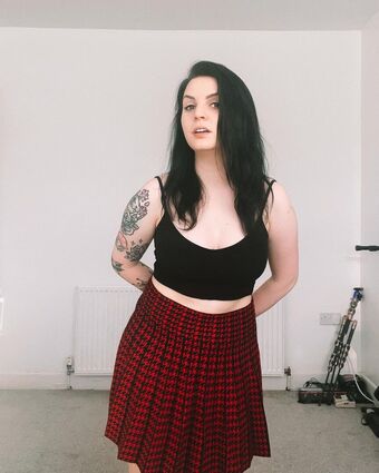 Emma Blackery Nude Leaks OnlyFans Photo 22