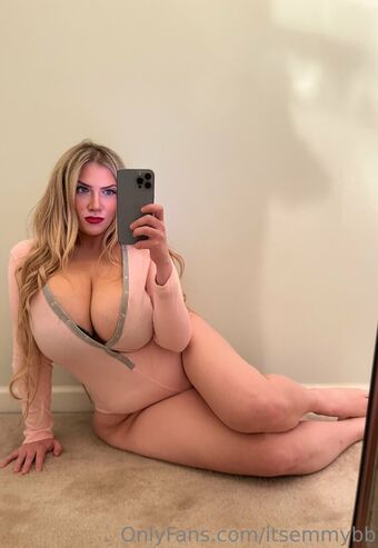 itsemmybb Nude Leaks OnlyFans Photo 2