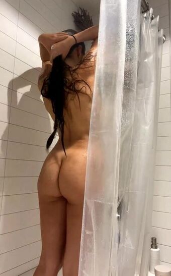 Izzy Green Nude Leaks OnlyFans Photo 1