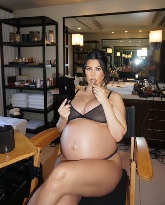 Kourtney Kardashian Nude Leaks OnlyFans Photo 61