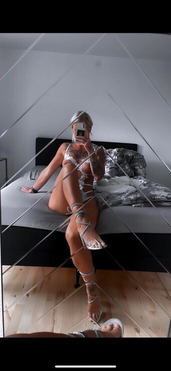 Mis_spicy Nude Leaks OnlyFans Photo 4