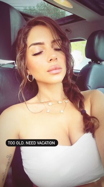 Bella_mnz Nude Leaks OnlyFans Photo 25