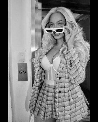 Beyoncé Nude Leaks OnlyFans Photo 88