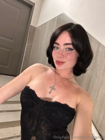 Trinity Bandit Nude Leaks OnlyFans Photo 13