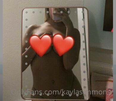 Kayla Simmons Nude Leaks OnlyFans Photo 21