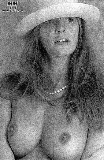 Elle Macpherson Nude Leaks OnlyFans Photo 18