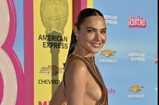 Gal Gadot Nude Leaks OnlyFans Photo 63