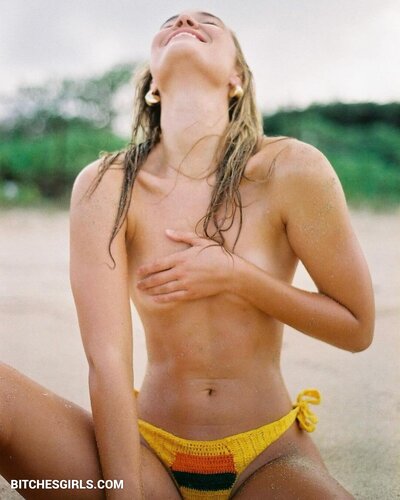 Olivia Ponton Nude Celebrities – Iamoliviaponton Celebrities Leaked Naked Photo