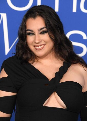 Lauren Jauregui Nude Leaks OnlyFans Photo 41