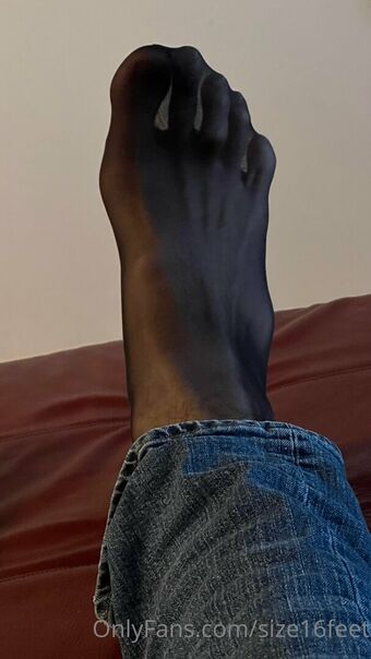 size16feet Nude Leaks OnlyFans Photo 19