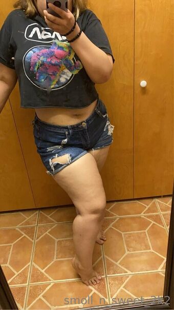 smoll_n_sweet_2k2 Nude Leaks OnlyFans Photo 18