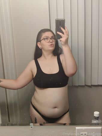 chubbypiggy Nude Leaks OnlyFans Photo 10