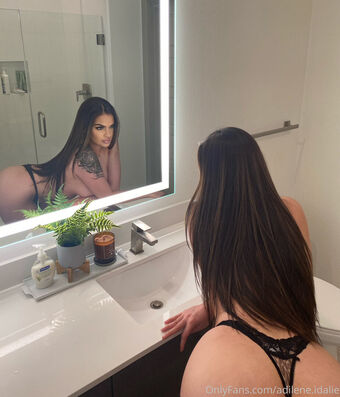 Adilene Idalie Nude Leaks OnlyFans Photo 9