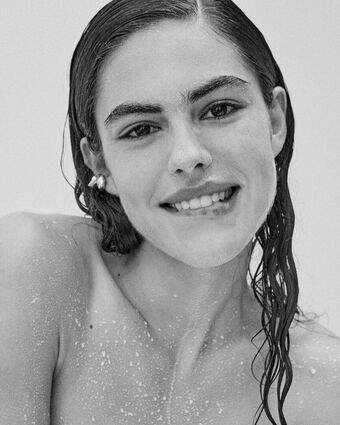 Ainhoa Larretxi Nude Leaks OnlyFans Photo 5