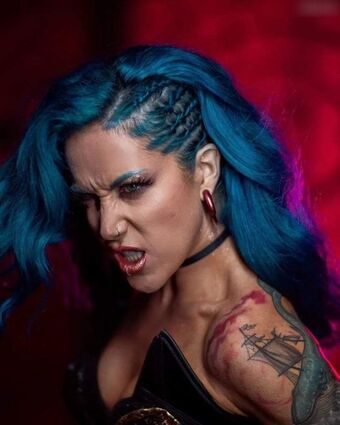 Alissa White-Gluz Nude Leaks OnlyFans Photo 6