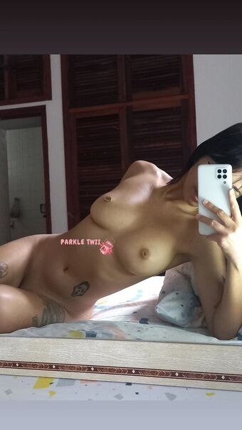 Aureazinha Nude Leaks OnlyFans Photo 24