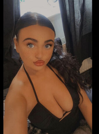 Jade Boland Nude Leaks OnlyFans Photo 1