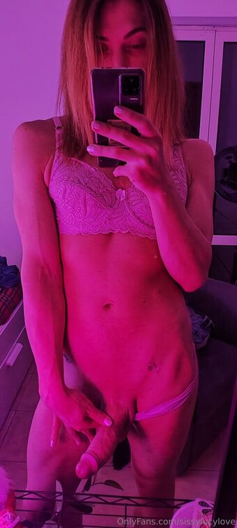 sissylucylove Nude Leaks OnlyFans Photo 30