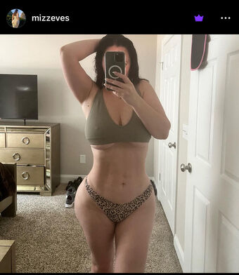 Mizzeves Nude Leaks OnlyFans Photo 16