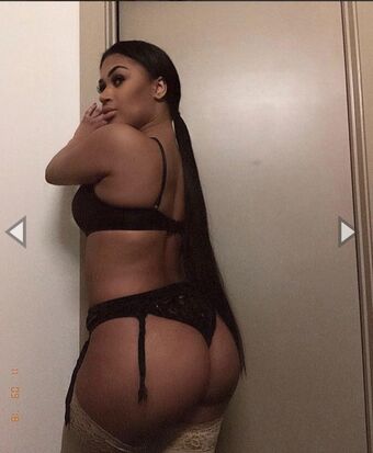 sommer isabella Nude Leaks OnlyFans Photo 36