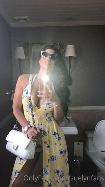 Suelyn Medeiros Nude Leaks OnlyFans Photo 15