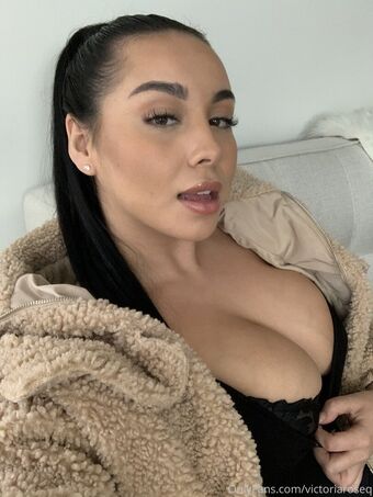 svictoriarose / victoriarose / victoriaroseq Nude Leaks OnlyFans  – Leaked Models