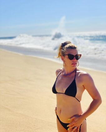 Busy Philipps Nude Leaks OnlyFans Photo 6