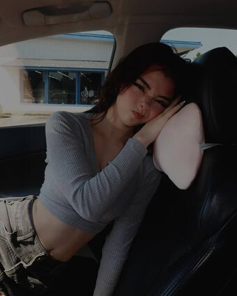 Carly Mai Nude Leaks OnlyFans Photo 1