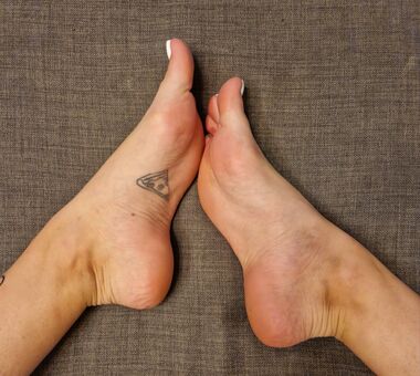 Livie Feet Nude Leaks OnlyFans Photo 2