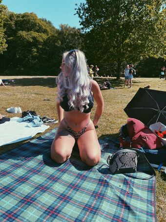 Sophie Carpenter Nude Leaks OnlyFans Photo 18