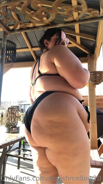 squishmellow20 Nude Leaks OnlyFans Photo 18