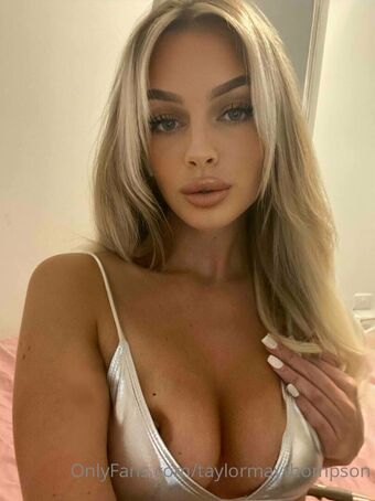 Taylor May Thompson Nude Leaks OnlyFans Photo 17