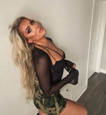 AEW Mariah May Nude Leaks OnlyFans Photo 13