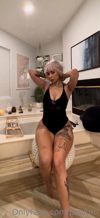 Ally Lotti Nude Leaks OnlyFans Photo 29