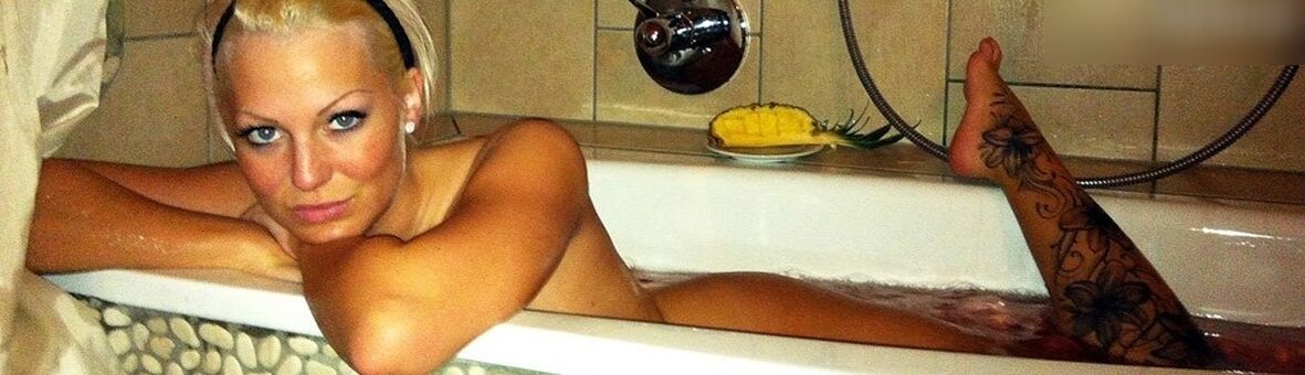 CaraCum Nude Leaks OnlyFans Photo 45