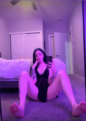 deathlyill Nude Leaks OnlyFans Photo 33