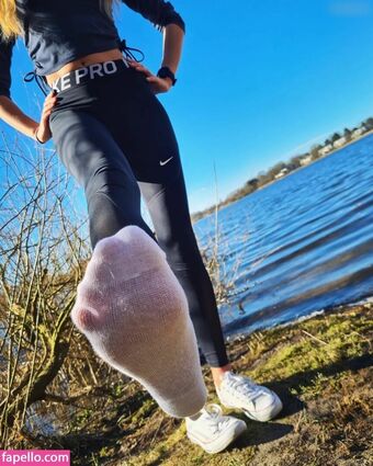 Deineemily Nude Leaks OnlyFans Photo 16