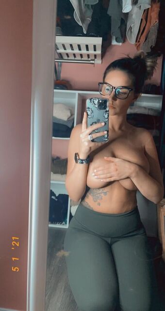 Kallmelyles Nude Leaks OnlyFans Photo 19