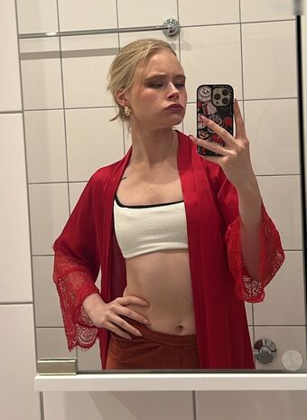 Marieejoan Nude Leaks OnlyFans Photo 40